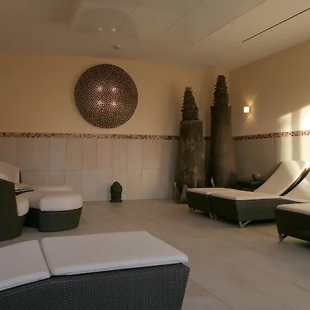 库茨酒店-餐厅 4* 皮尔马森斯